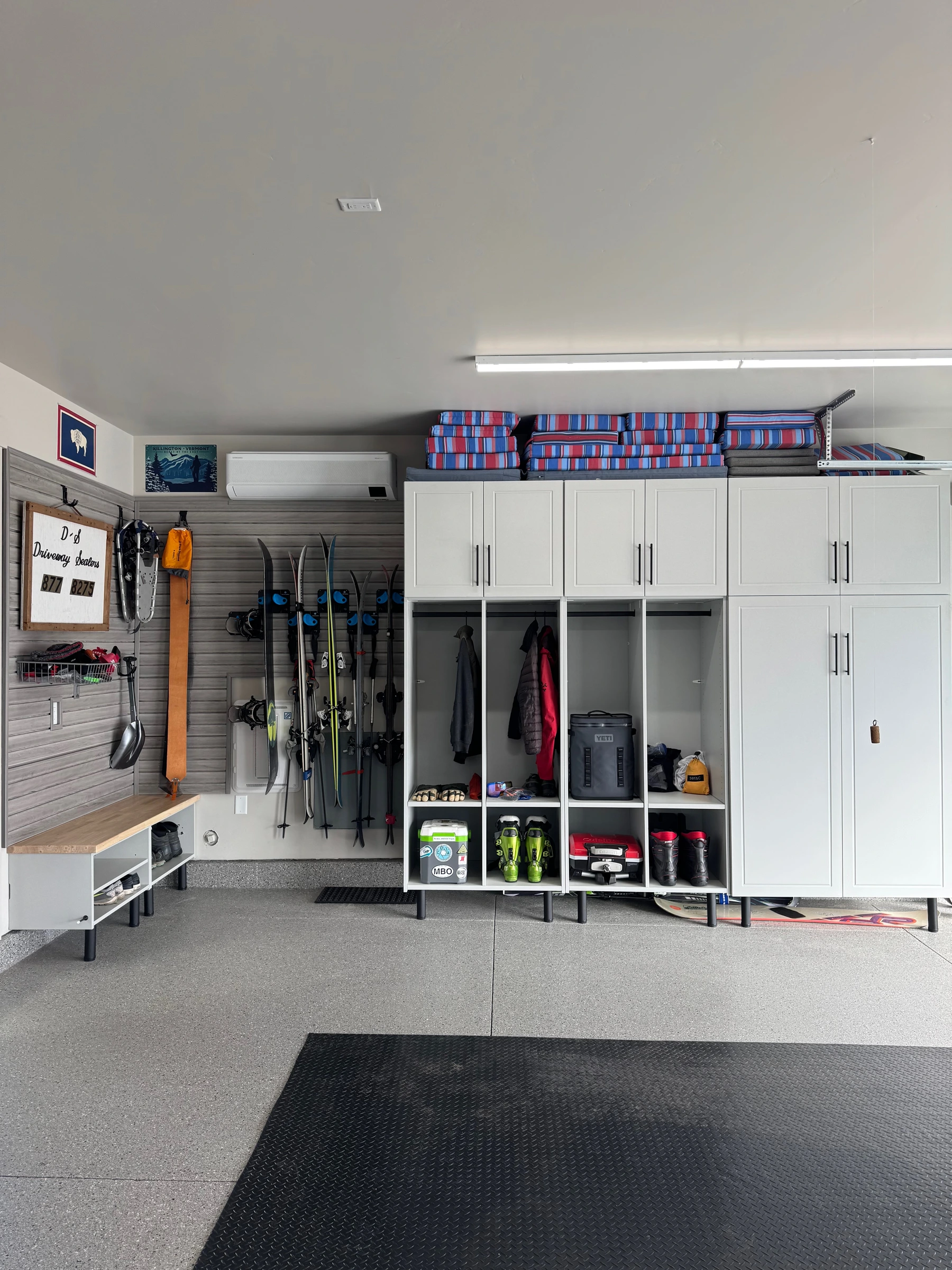 Vertical garage lockers