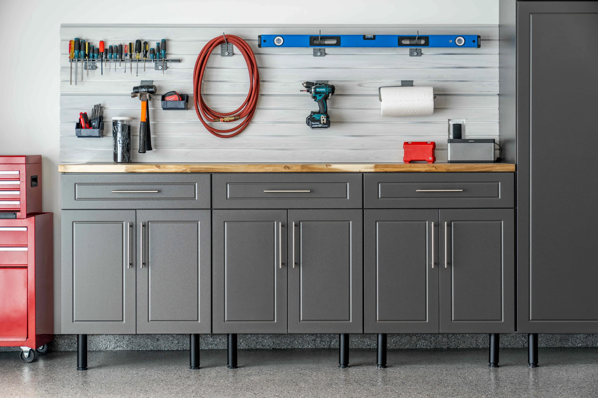 Custom workbench and slatwall
