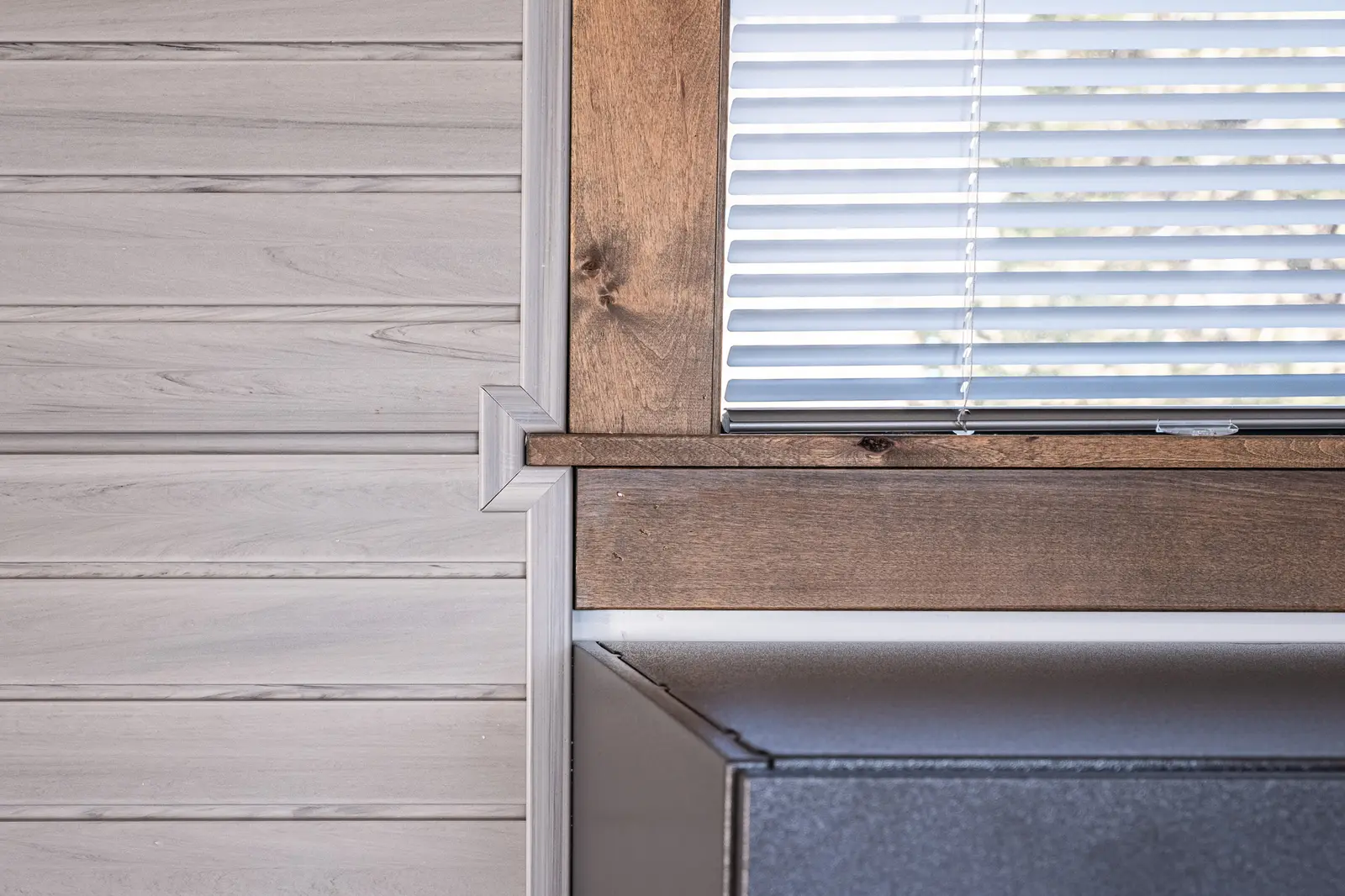 Laidler slatwall trim detail